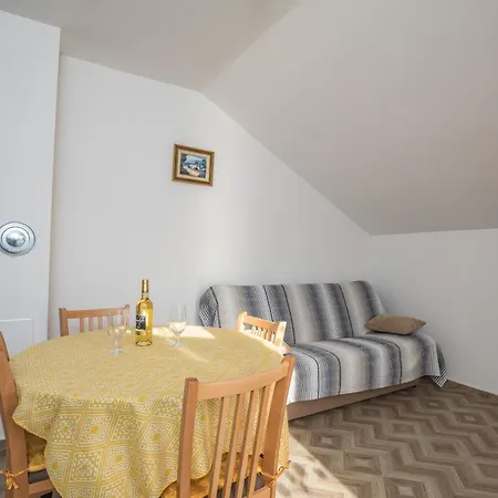 Apartment Maria *